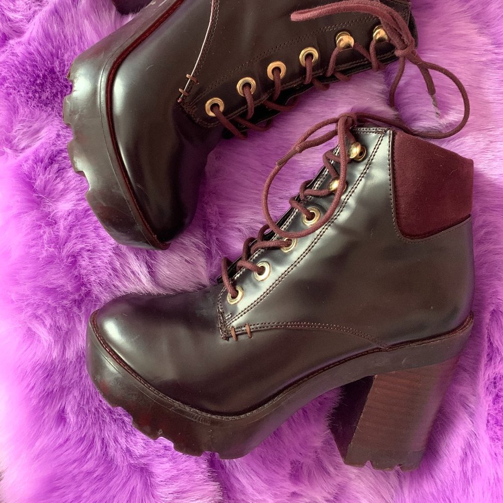 ALDO Maccari Patent Wine Leather Boots Size 6.5